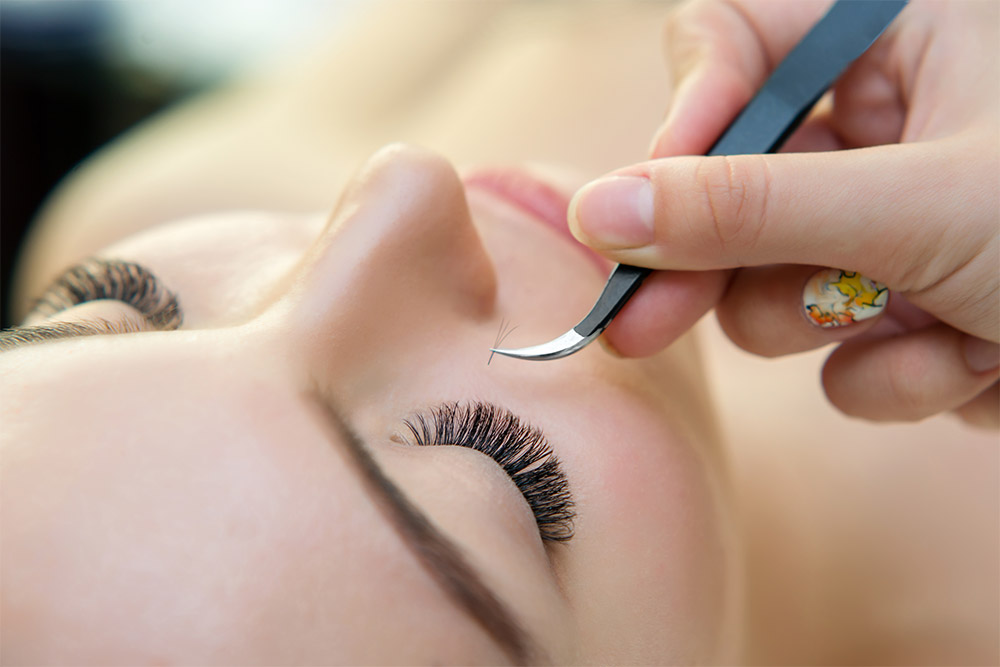 EYELASH EXTENSION